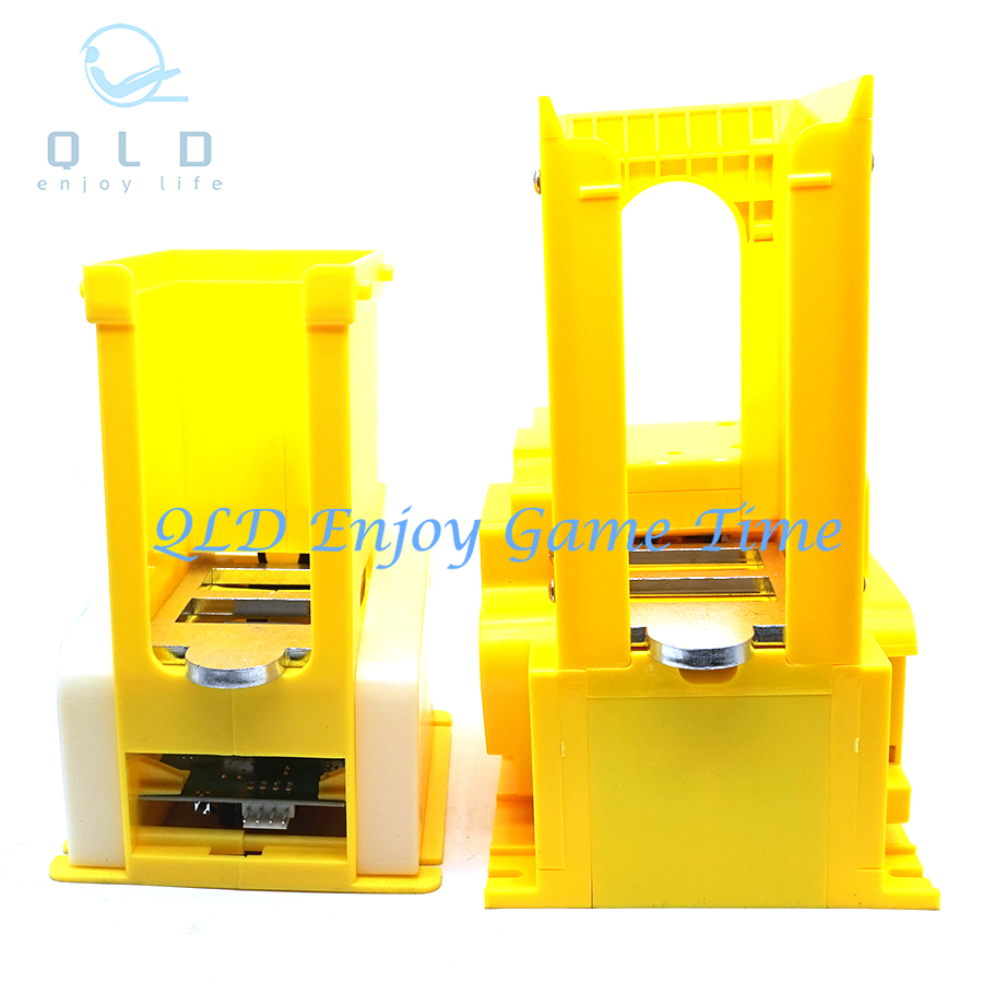 Arcade Card Vending Machine - Coin-operated Card Machine Card Dispenser Accepts