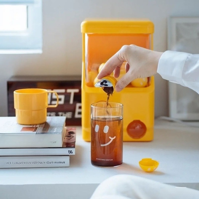 Arcade Coffee Capsule Machine  - đánh giá và giá Arcade Vending & Laundry
