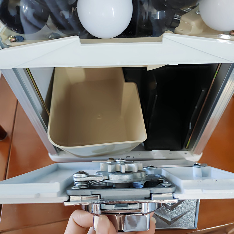 Coin-operated egg twister acti - đánh giá và giá Ticket Redemption Machine